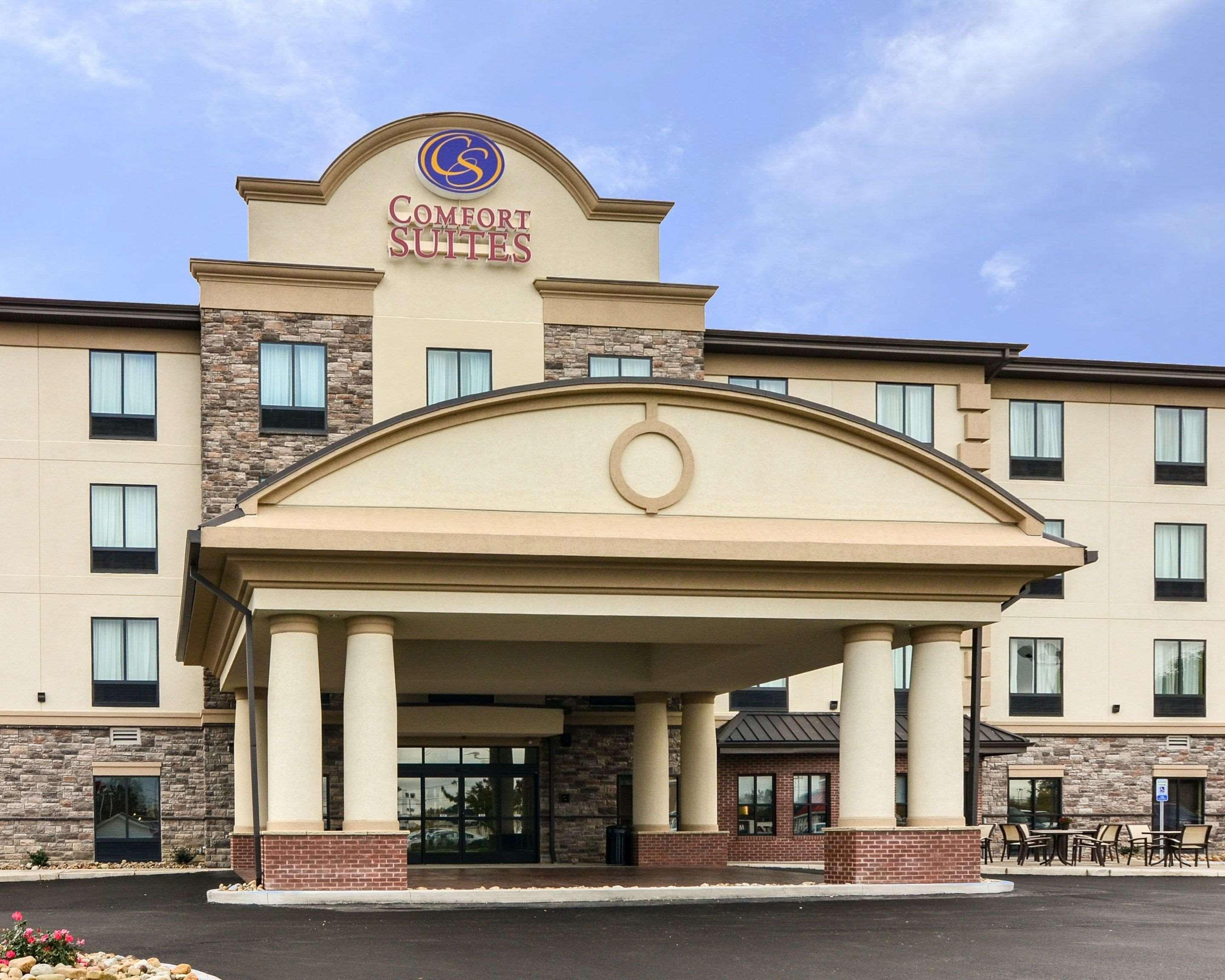 Comfort Suites Uniontown Exterior foto